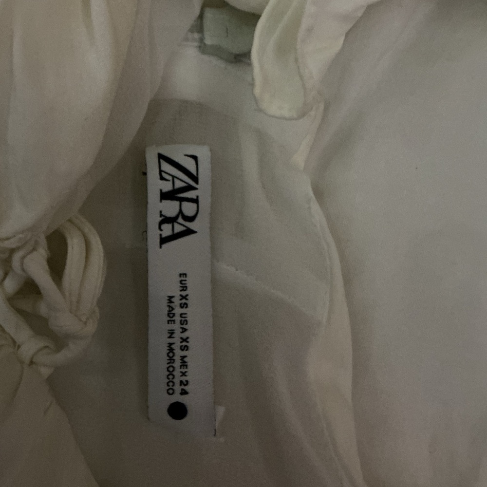 Zara Ivory Ruched Dress - Picture 4 of 4